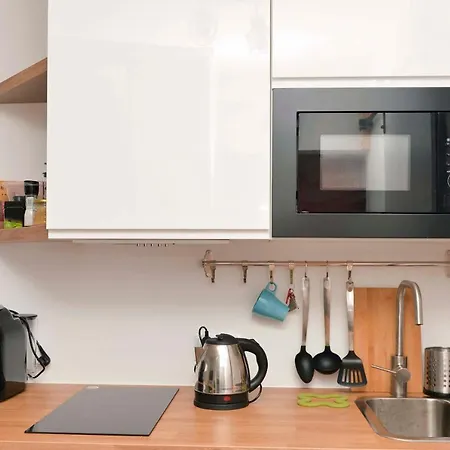 Przy Deptaku I Parku Zdrojowym - Zdroj