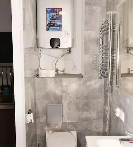 Przy Deptaku I Parku Zdrojowym - Zdroj